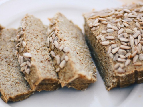 Apto para todos y todas: pan de quínoa ¡Vegano y sin gluten!